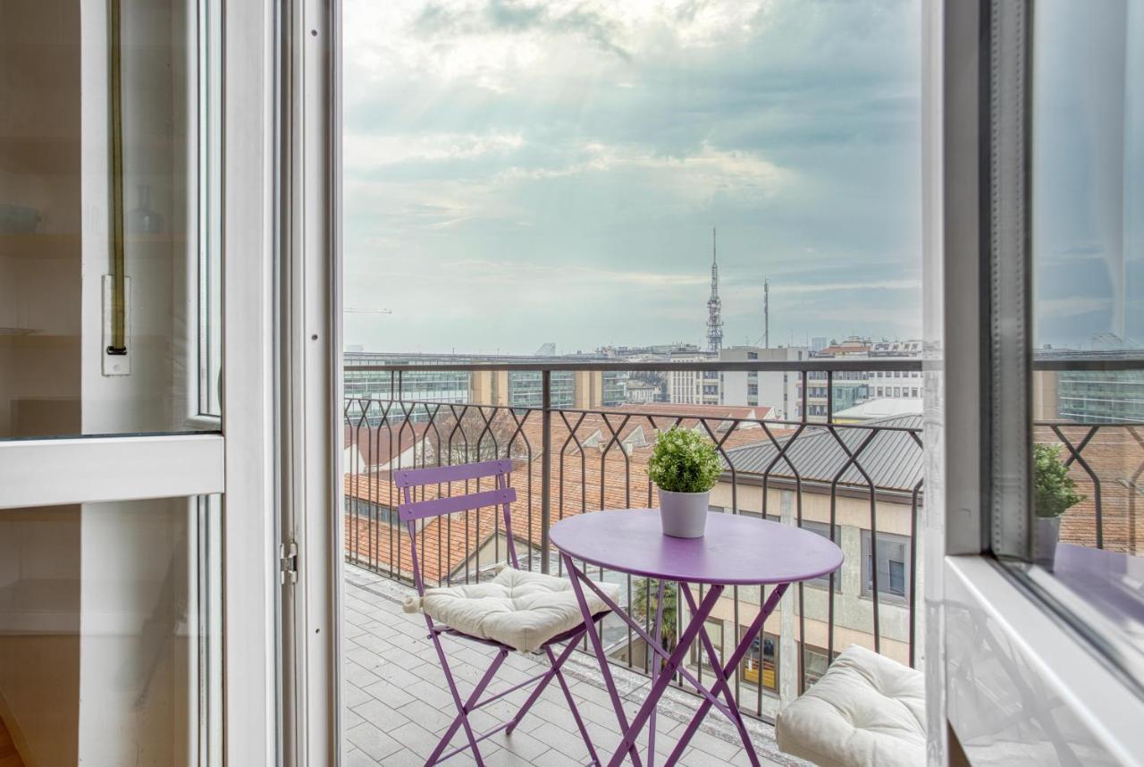 Joivy Vibrant With Balcony Apartamento Milán